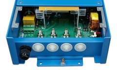Victron Energy Centaur 12V 3-Bank Battery Charger – New – Free Shipping