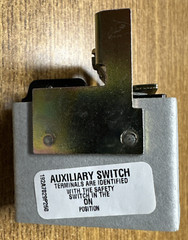GE GENERAL ELECTRIC THAUX64D AUXILIARY CONTACT KIT 600VAC **NEW IN BOX**