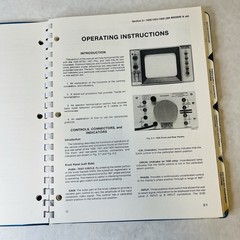 Tektronix 1420, 1421 PAL, 1422 PAL-M – Instruction Manual