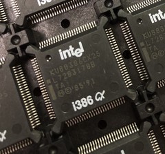 INTEL KU80386CX25 Microprocessor 32-Bit 25MHz CMOS PQFP100 **NEW** Qty.1