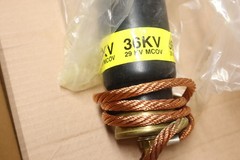 Eaton 35 kV Class M.O.V.E. Direct Connect Elbow Surge Arrester DCEA635M36 600A
