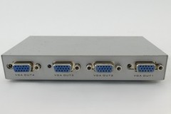 4-Port VGA Splitter 5VDC NO Power Cords
