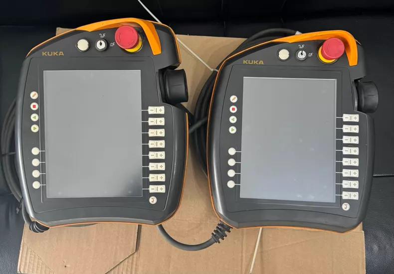 1PCS used 00-168-334 KUKA robot teach pendant expedited express DHL