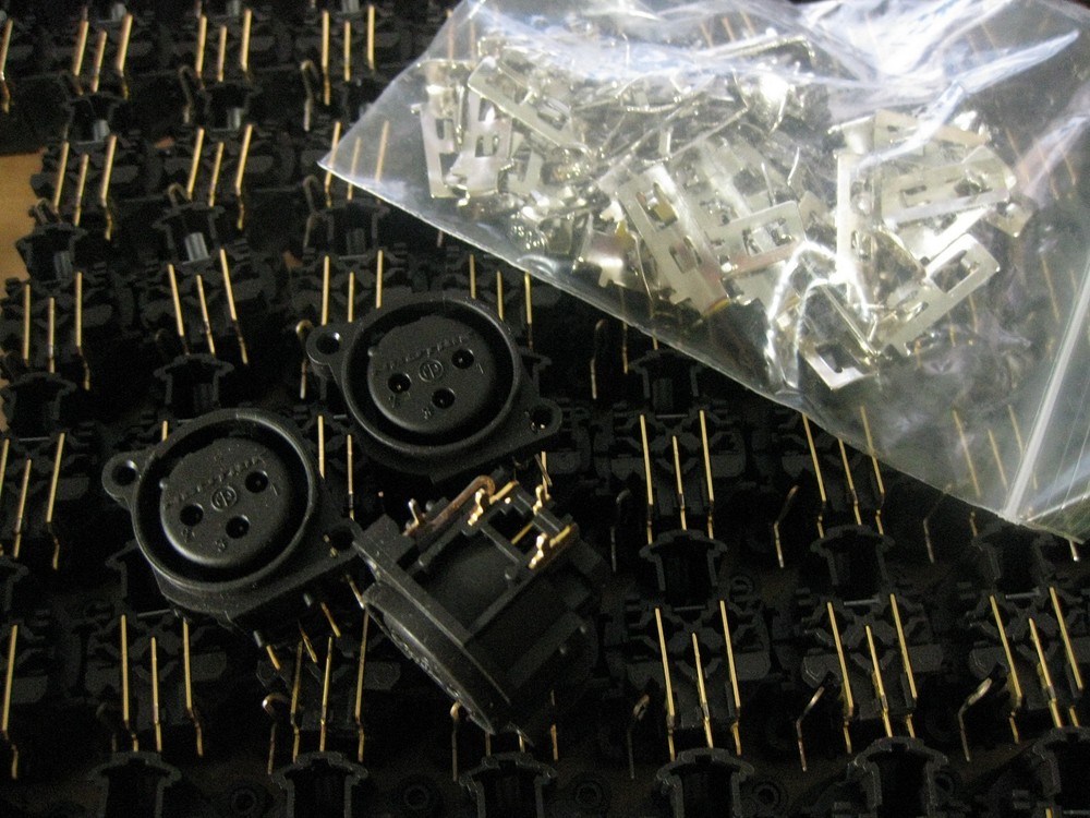1pcs NC3FAH2 NEUTRIK XLR Connectors 3C FEMALE RECEPT
