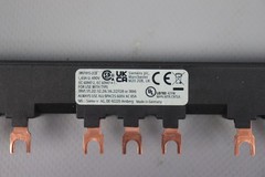 Siemens 2X 3RV1915-2CB 3-Phase Busbar 63A 690V Unused