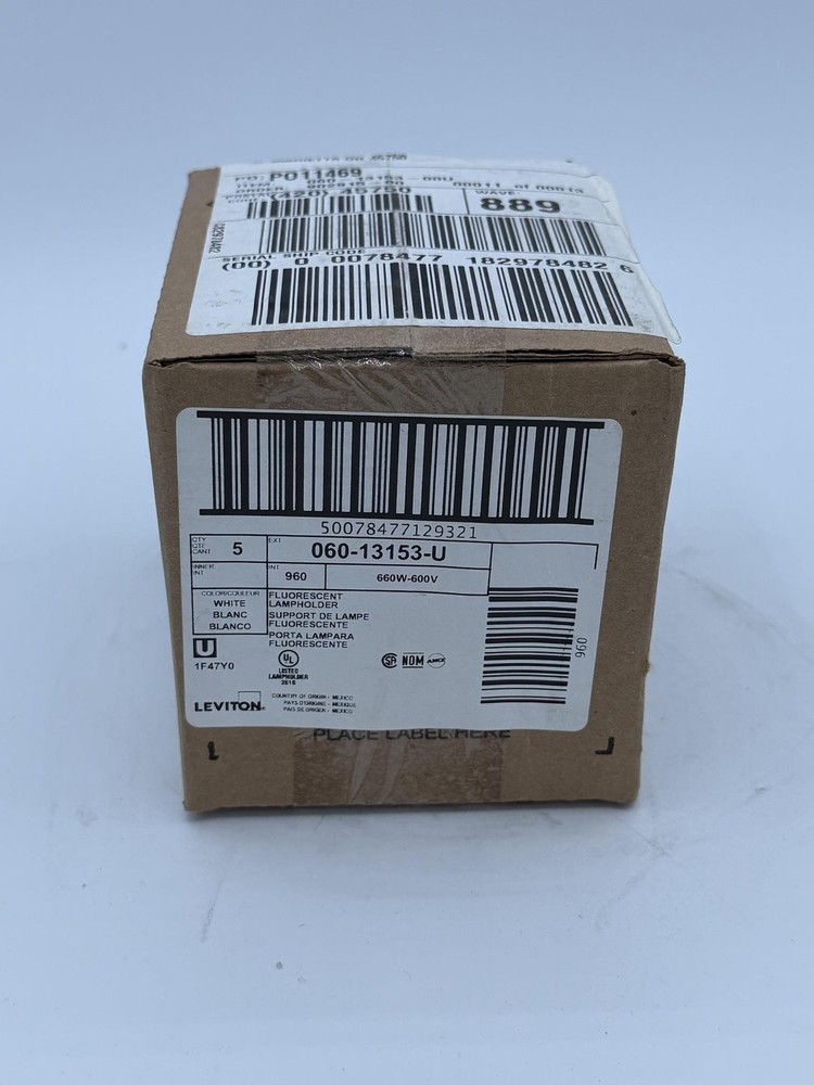 Leviton 060-13153-U Fluorescent Lampholder 660W 600V White Mexico Lamp Socket