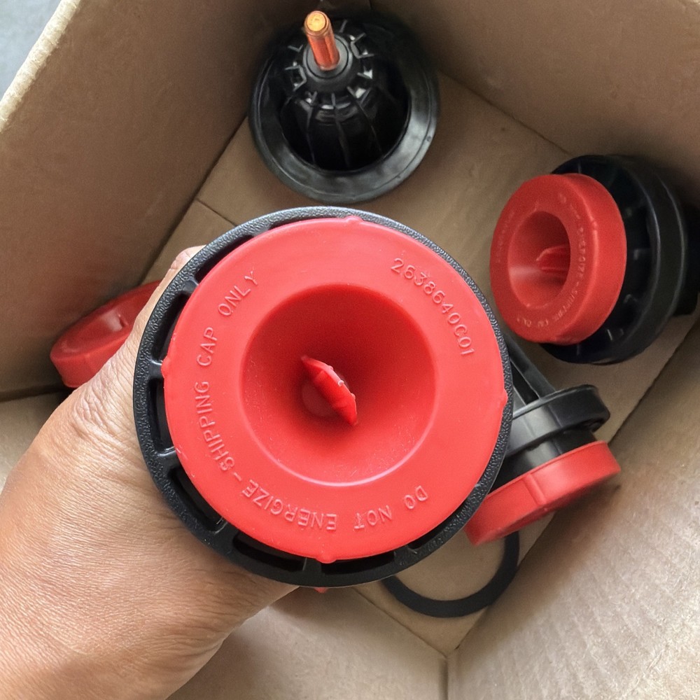 Eaton Cooper Power Series Bushing Well 2638372C01 16.2V AC 2.5″ 200A 45kV
