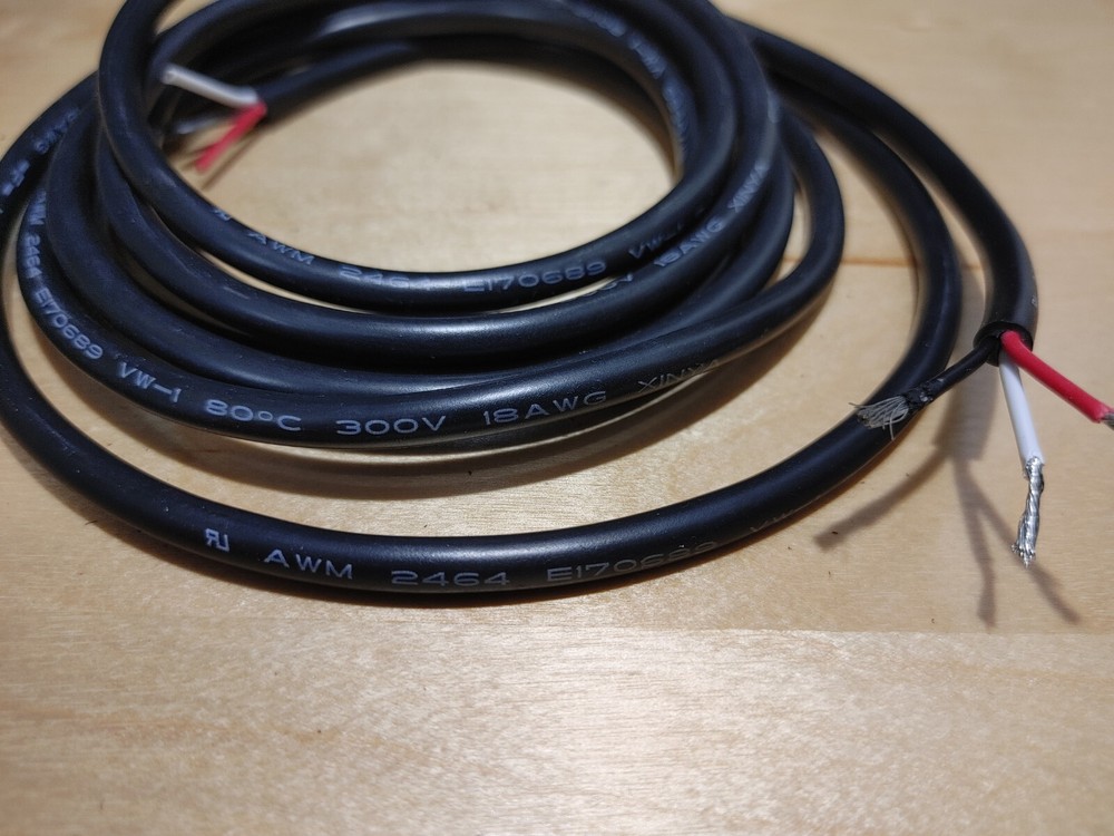 NEW 8′ 18/3 BLACK RUBBER CORD EXTENSION WIRE CABLE 300v awm 2464 Quantity 2
