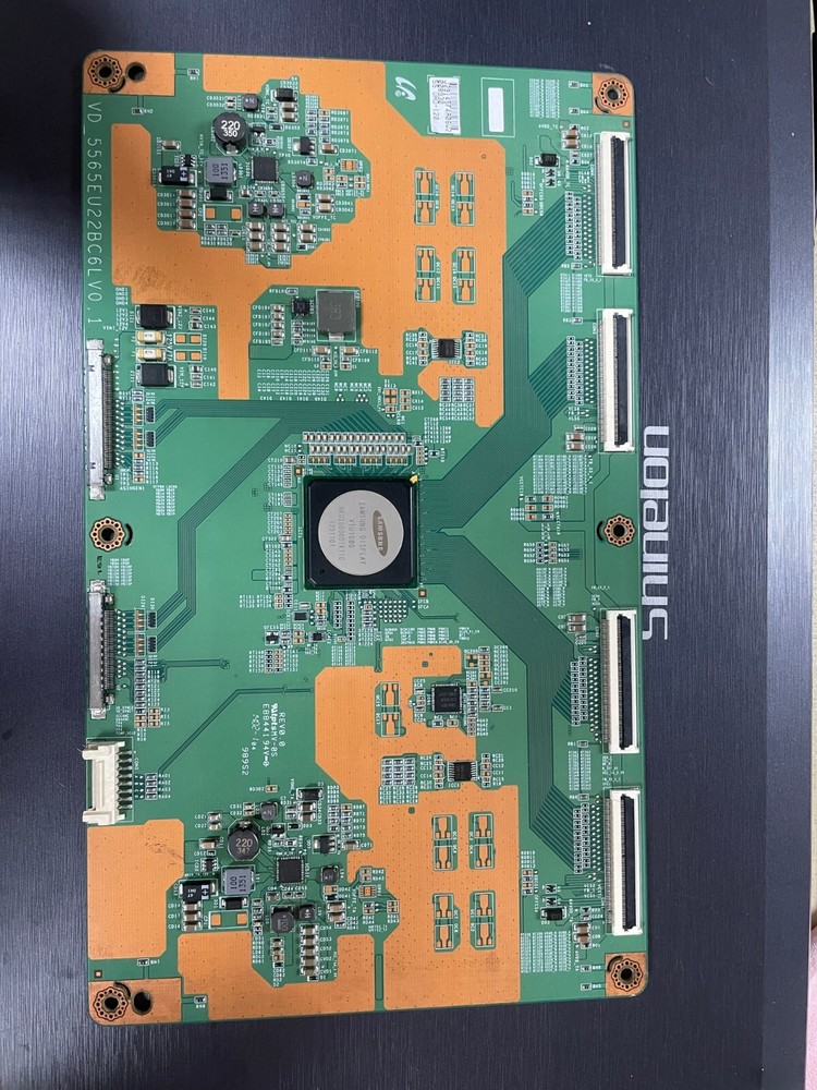 1pc used Samsung UA55F9000AJ VD_5565EU22BC6LV0.1 CY-KF550FSLV2 #w1288 wx