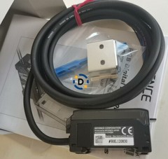 New KEYENCE CZ-V1 Color code sensor amplifier