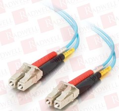 CABLES TO GO 33046 / 33046 (NEW IN BOX)