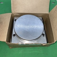 Wiremold 887B, Single Service, Metal, Fully Adjustable, Floor Box, 1pc
