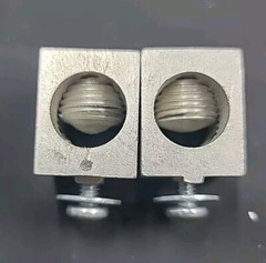 Lot of Two (2) D2976 300MCM-4 CU9AL Lug