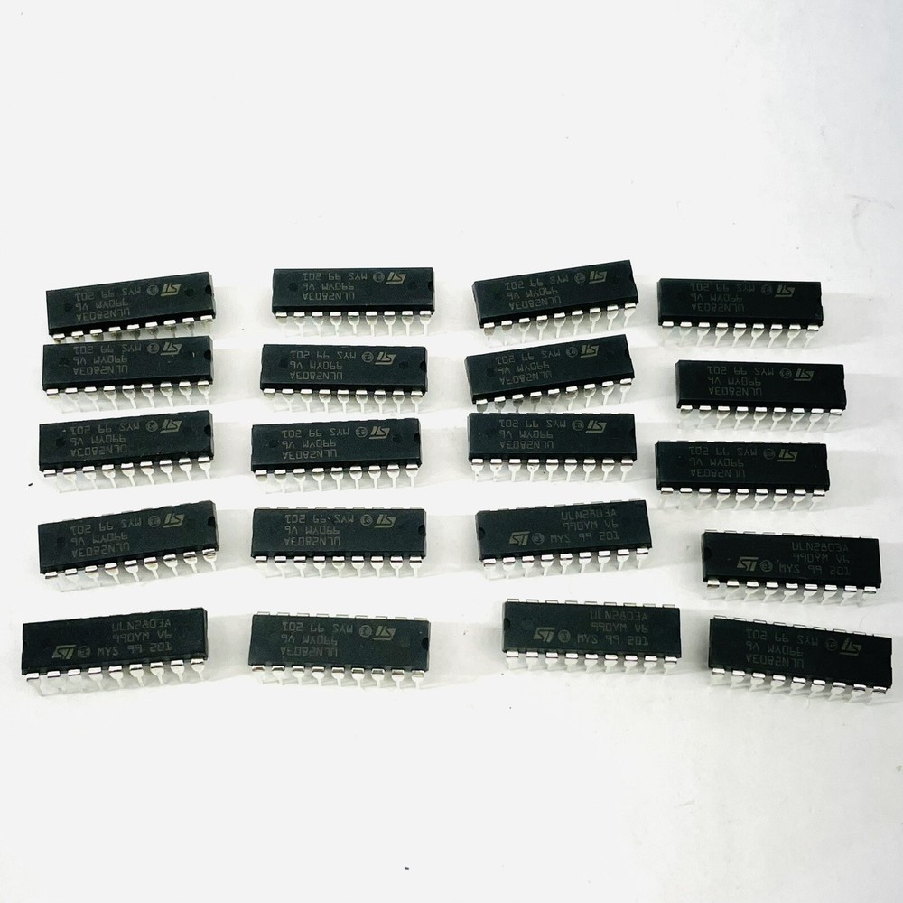 LOT OF 20 – ST ULN2803A – 18 PIN TRANSISTOR