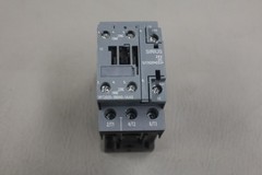 UNUSED SIEMENS SIRIUS POWER CONTACTOR 3RT2025-1BB40-1AA0