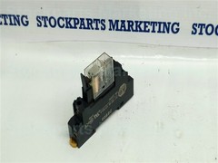 Lot 5 pcs Allen-Bradley 700-HK36Z24-4 SER A Relay 24VDC w/ Socket 700-HN 121