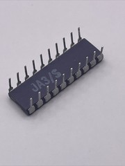 ADC0803LCD NSC 1-CH 8-BIT Successive Approximation Adc Parallel Access CDIP20