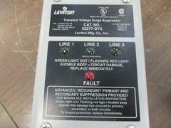 Leviton 3R Surge Protector 32277-DY3 277/480VY 240/480V 50/60Hz Used