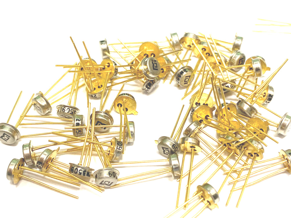 5 Pieces 2N3509 Bipolar Junction Transistor, NPN Type, TO-46 BY MEGA