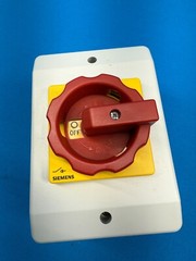 Siemens 3LD2164-OTB53 25A 400V 9.5kW Main Emergency Stop Disconnector Switch