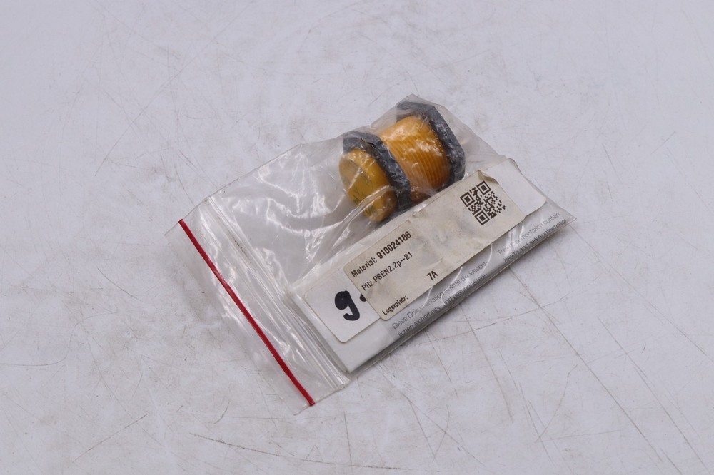 PILZ PSEN 2.2p-21/LED/8mm switch 523121 MADE IN SWITZERLAND
