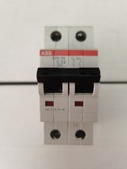 1PCS NEW ABB S201-C1NA C2 C3 C4 C6 C10 C16 C20 C25 C32 C40 C50 C63 micro breaker
