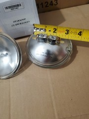 2 PACK Halogen 12V 25W Light Bulbs 25PAR36/NSP PAR36-110017