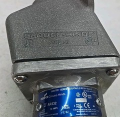 Crouse-Hinds AR332, 30 A, 3-Pole, 2-Wire, Pin & Sleeve Receptacle w/ ARE33 Box