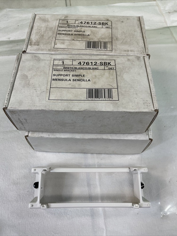 LEVITON 47612-SBK-Media-Single-Expansion Board-Mounting Bracket-White-LOT OF 4