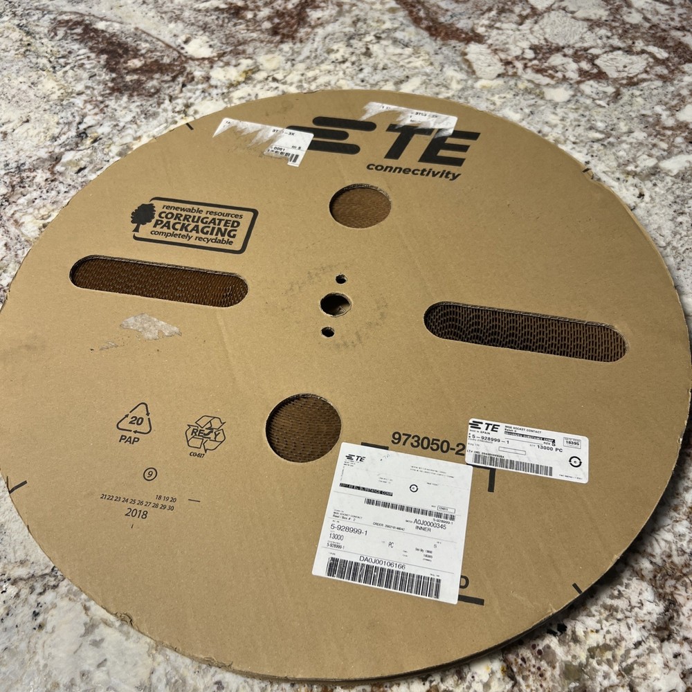 TE Connectivity AMP connectors, 5-928999-1, 500pcs Cut Tape