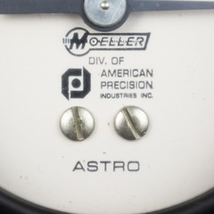 Vintage 2.5″ Moeller Negative Pressure Test Gauge 30-0 PSI Astro 212107 Brass