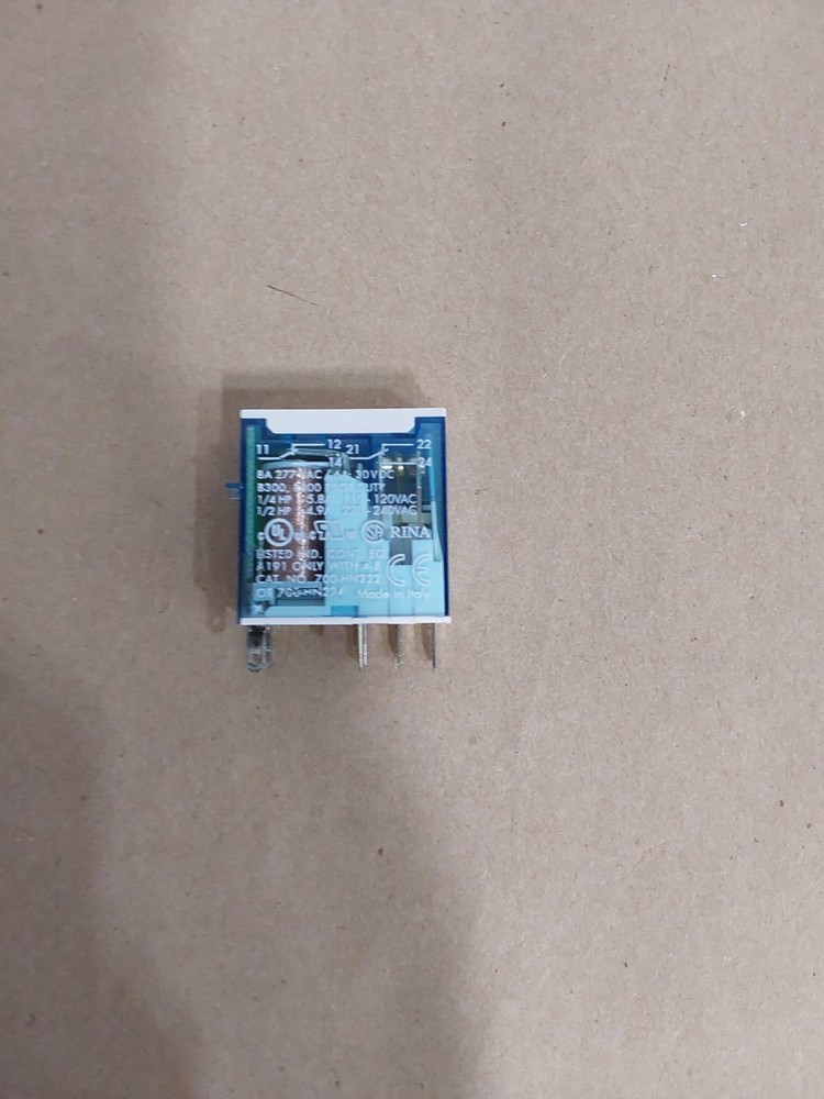 700-HK32Z24-4 line Relay,24V DC,Standard Contacts