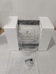Sylvania LEDVANCE Wall Pack 30W 4000K Bronze WALPAK2N/030UNV740/NC/BZ