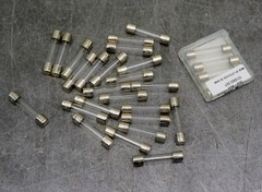 Littelfuse 313003P Glass Cartridge Fuse 250V 5A Lot of Twenty-Eight (28)