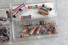 LOT ELECTRONIC COMPONENTS MIXED RESISTORS MAYBE SOME CAPACITORS NOS