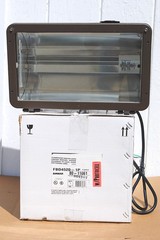 Simkar FBD4520-1P Outdoor Flood Light 200-Watt, HPS, Multi-Tap, With Photo Cell