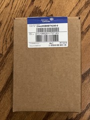 JOHNSON CONTROLS NSB8BTN240-0 / NSB8BTN2400 (NEW IN BOX)