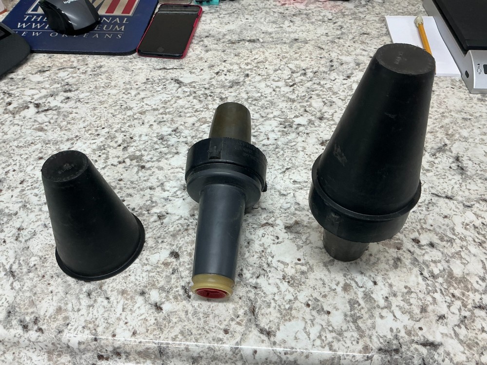 *FREE SHIPPING* ELASTIMOLD LOADBREAK 1601-A3R 200A 8.3/14.4KV CONNECTOR (2pcs.)
