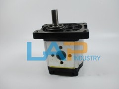 1PCS New Gear Pump CBN-G316 Spline shaft flange oil port left/right rotation