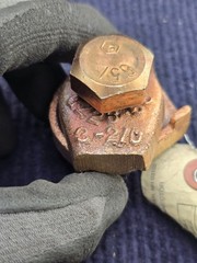Burndy GZ26-58: 3 to 2/0 AWG Str, 5/8 Stud, Mechanical Grounding Connector