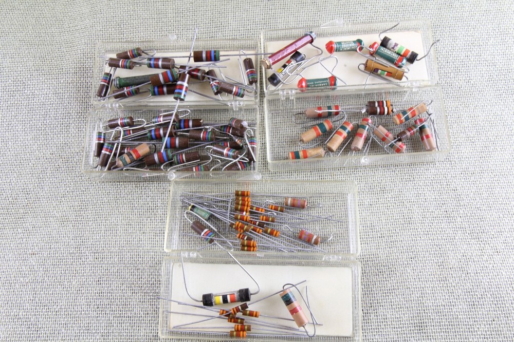 LOT ELECTRONIC COMPONENTS MIXED RESISTORS MAYBE SOME CAPACITORS NOS