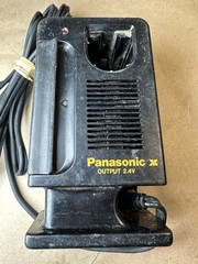 Panasonic RE503 Battery Charging Station 120V 110mA Input, 2.4VDC 1.4A Output