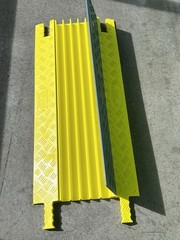 POWER FIRST, Grainger, Cable Protector, Hinged, 5- Channels, 3 ft. 32RX20