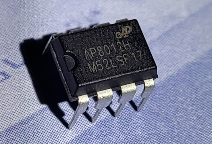 2pcs AP8012H DIP-8, USA SELLER, FAST FREE SHIPPING