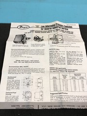 2 Dwyer 1823-2 Low Differential Pressure Switch, 171635