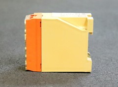BBC Voltage Monitor C432 Measuring Range 15-60Uc = 110V 50/60Hz AC11 4A/220V 2A