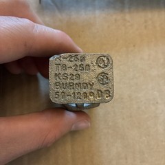 Burndy KS29 T8-250 Split Bolt Connector