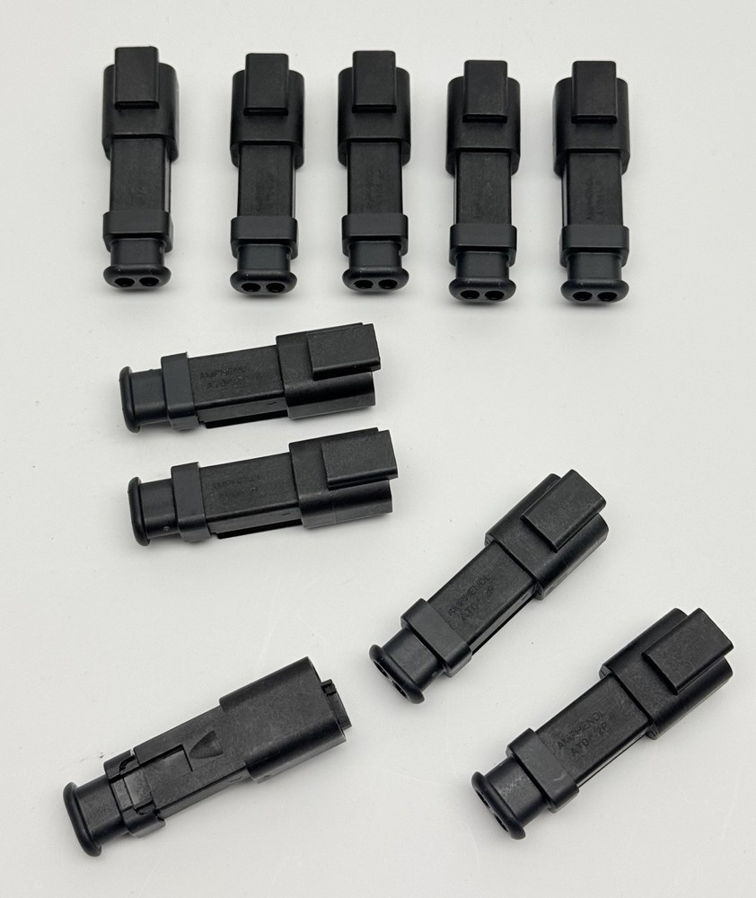 LOT OF 10, AT04-2P-SR02BLK AMPHENOL RECEPT, 2-WAY, SR, RD SEAL, BLACK
