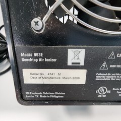 3M 963E Benchtop Air Ionizer with Power Cord / Static Neutralizing / Works