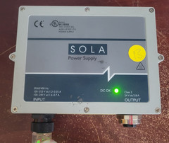 SOLA SCP 100S24X-CP POWER SUPPLY 50/60/400HZ 353VDC 240VAC – VOLT METER TESTED.